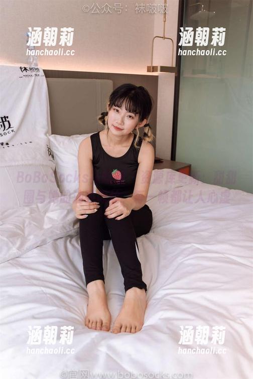 BoBoSocks袜啵啵 - 资源库更新：甜甜圈与她的油亮肉丝，每一帧都让人心虚