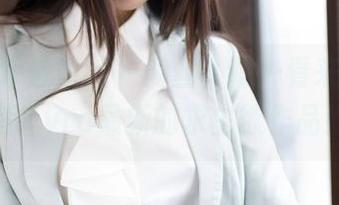 MiStar魅妍社 – 肉丝，嗯…看来是大奶昔Kyra最新的求生欲作品！