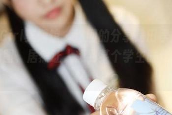 MyGirl美媛馆 – 这回的分享是田孝媛校服原图，居然让人想到某个学生时代的回忆。