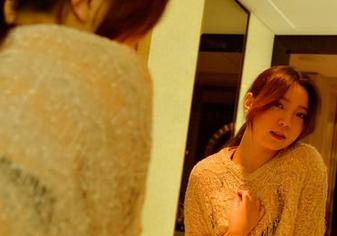 PANS写真 – 陈梦在短裤里，原图直击美腿，快来下载吧！