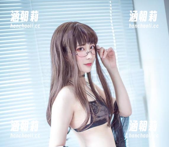 Sakiiii翎柒的海边灵魂照，亲们原图来啦，水盐味超足