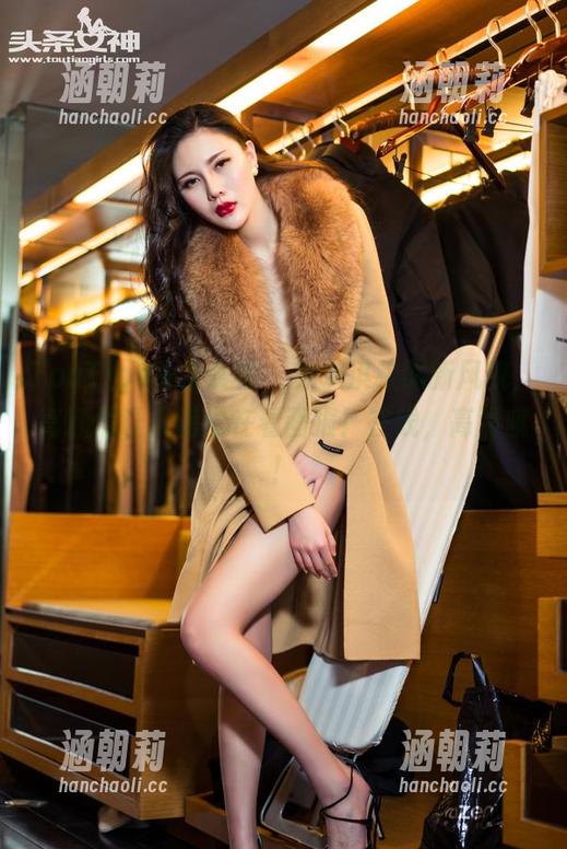TouTiao头条女神 - 苏子淇校服新风貌，高颜值让人错觉在看画报！在线，高清哦！