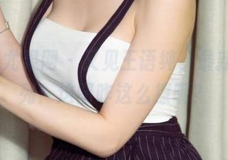 UGirls尤果网 – 又见王语纯，最新泳池系列！这图咋这么撩呢？