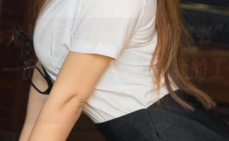 UGirls尤果网 – 赵智妍的“秘书”写真,定制了一份好姿势,效果比我的工作还靠谱