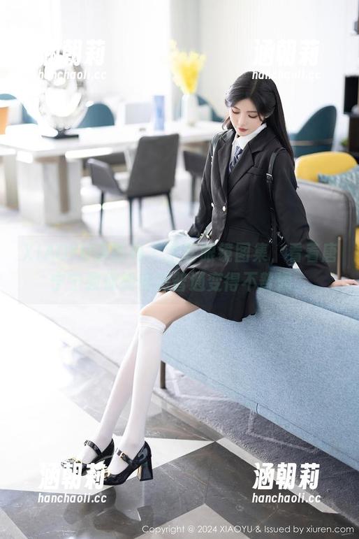 XIAOYU语画界 - 全套眼镜图集，看着唐宁宁教你如何把普通变得不普通。