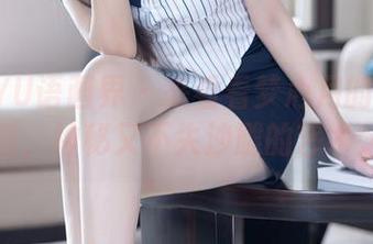 XIAOYU语画界 – 来看看梦心月的双人高清套图，神秘又不失沙雕的艺术之旅！