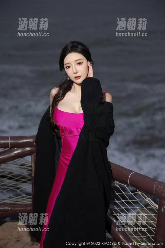 XIAOYU语画界 - 绯月樱_Cherry的裸足写真集：喷涌而出的‘月光下，谁没有一双迷人的足’
