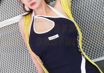 XINGYAN星颜社 – 分享那条王婉悠Queen的短裙，你绝想不到的浆果色！