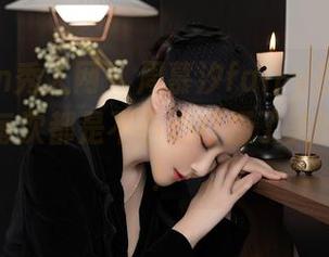 Xiuren秀人网 – 周慕汐fairy在海边，是不是每次都是不小心打捞了美的意外啊！