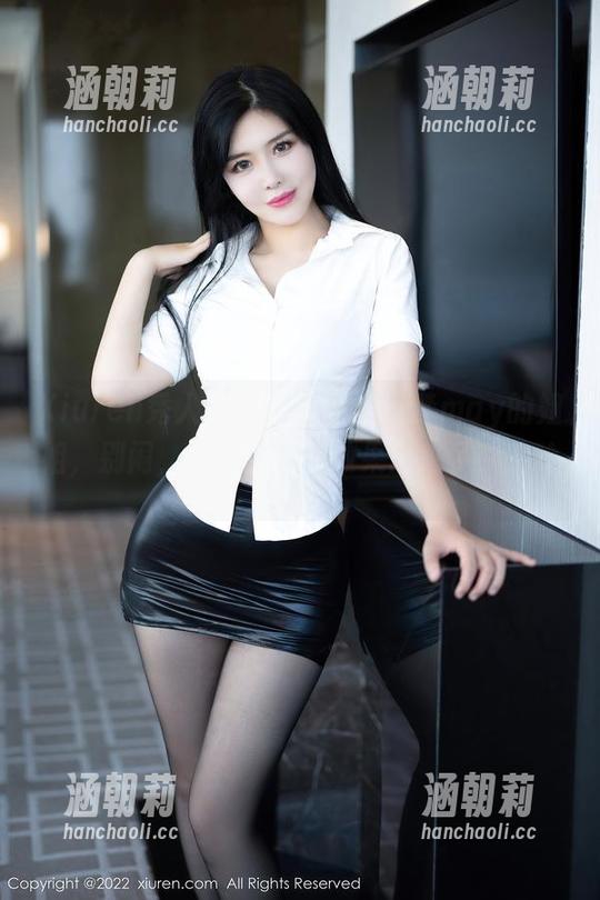 Xiuren秀人网-晓梦may Xiuren秀人网 - 作品集:晓梦may的姐姐,别闹,有点脸红的效果出来了,哈哈。