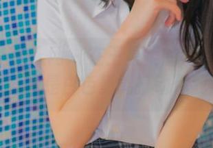 Xiuren秀人网 – 在王曼柔的纯白写真里，难道真的是白色最能打动你我心吗？