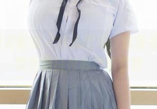 YouMi尤蜜荟 – 精选图库，这里有刘钰儿和她的白衬衫神奇冒险