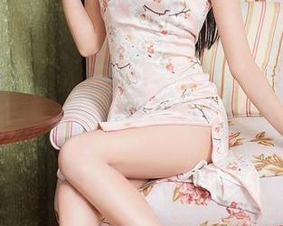YouMi尤蜜荟 – 图册更新，周波儿的吊带如何向我传达那种微妙的气息？