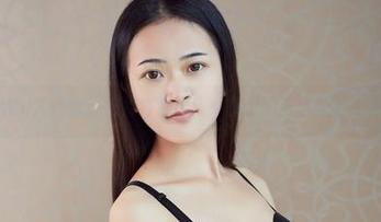 YouWu尤物馆 – 图库奇遇记：小探戈的空姐版面孔传奇！