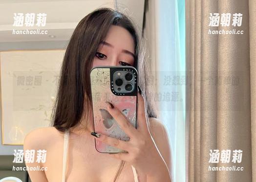微密圈 - 不爱笑的赛琳的双马尾套图：没想到，一个简单的发型能带来这么多眼神的追逐。