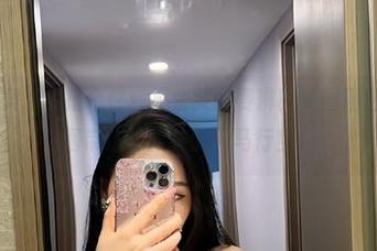 微密圈 – 卖点就是个性：不爱笑的赛琳的美图精选，诠释渔网带钻连体袜的天马行空！