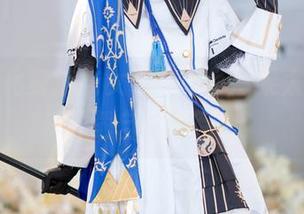 九柒喵化身泳衣女神，cos后果太严重，下载自担风险！