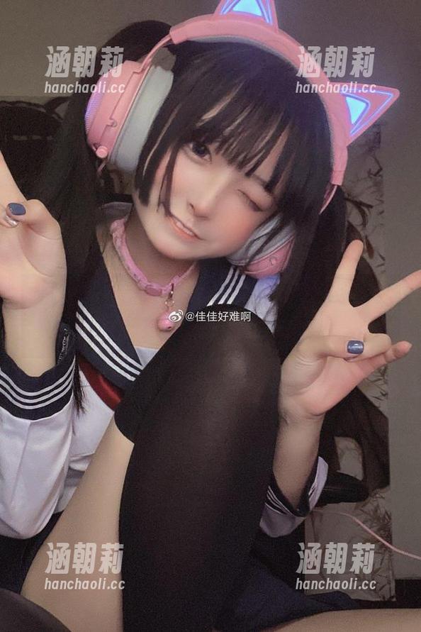 佳佳酱ovo 佳佳酱ovo的少女精选作品,承包你的目光,锅盖也想来凑热闹!