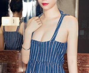克拉女神 – 嘉萌兔女郎作品集—资源也许多得让人眼花缭乱，可看完后总觉得没停下来想一想。
