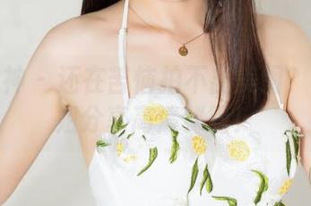 克拉女神 – 还在苦恼拍不出美图？杨暖学姐分享高清秘籍！