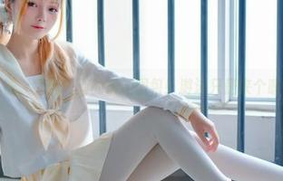 泳装高雄，兔玩映画的最新图包！游泳只是来个暖身吧？