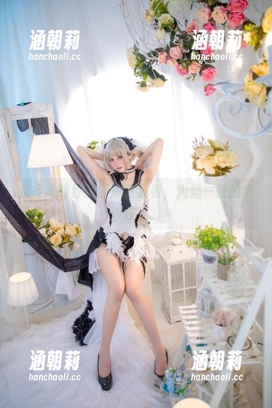 从冬马路纱的厨娘图集看，火焰一般的个性！