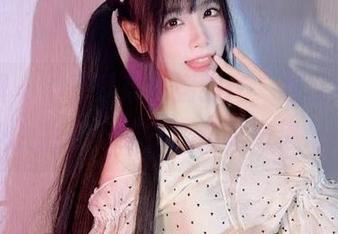 微密圈 – 十万口草莓粥粥：“我没穿，你以为我在干嘛？”浴室奇遇记！