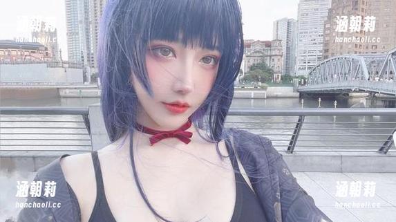美图组合赛：户外的啾小妍Deer，照片比眼前的风景更撩？