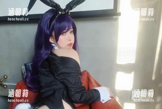 堪称最佳搭配！女主K最新图包给你带来一点点修女的精神错乱