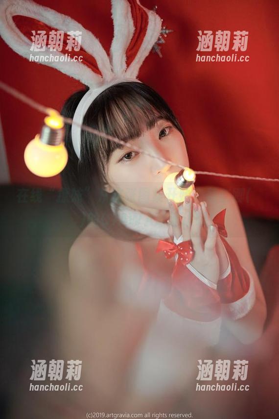 在线“撩妹”从这张图集开始，姜仁卿(강인경)的DJAWA泳池边呗！