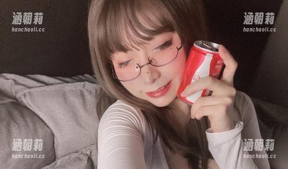 小泉学姐吖 小泉学姐吖的原图,水柔水柔的气息,忍不住想要靠过去。