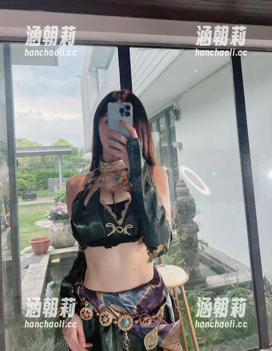 微密圈 - 小玉吃果冻，这个护士的角色可是会让人想到更多的...额，怎么说呢？