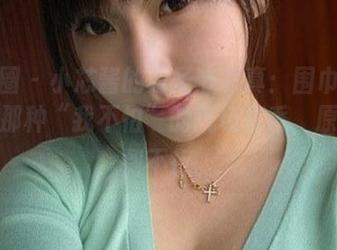 微密圈 – 小芯酱的万圣节写真：围巾、面具，那种“我不怕”的气场真香，原图酥到不行。