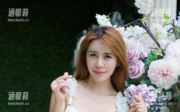 尤物馆 - 精选女神套图，阿狸们请心脏有数，FoxYini孟狐狸这波猛啊！