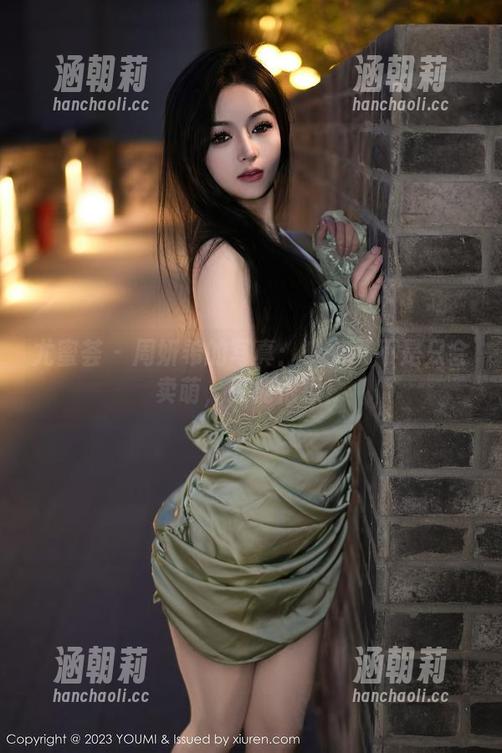 尤蜜荟-周妍希 尤蜜荟 - 周妍希的写真:少女可不是只会卖萌,还能很撩!