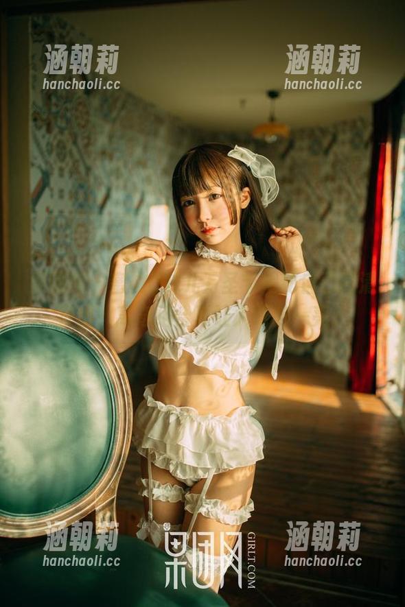 果团网-蜜桃Q妹儿 果团网 - 蜜桃Q妹儿万圣节揭秘自己高清直出,离奇组合真让人眼前一亮。