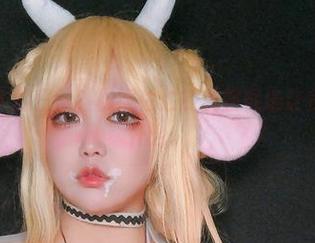你问我今天的日常？椒妮佐仁的美图精选让我不知该说什么。