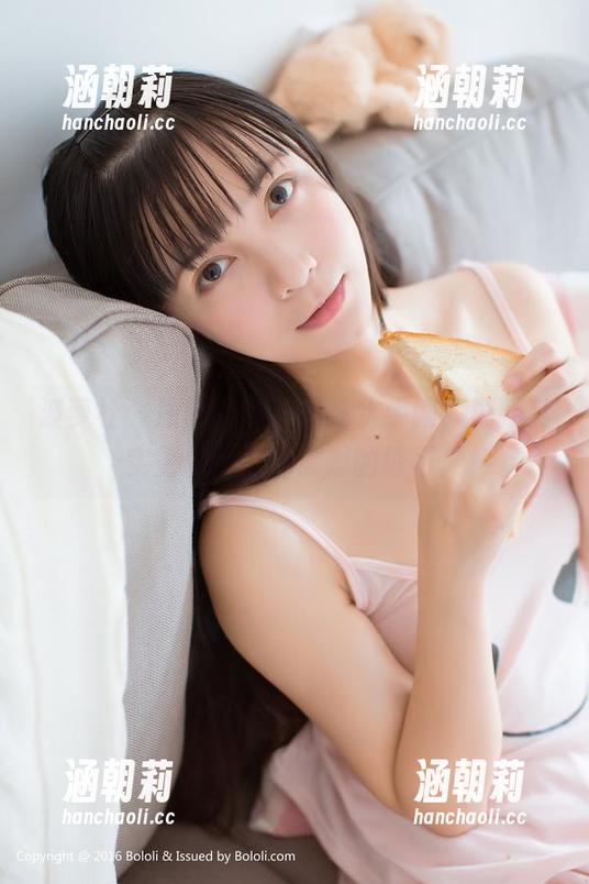 波萝社 - 原图里的王语纯水手服，更新其实更像临时抱佛脚的练习。