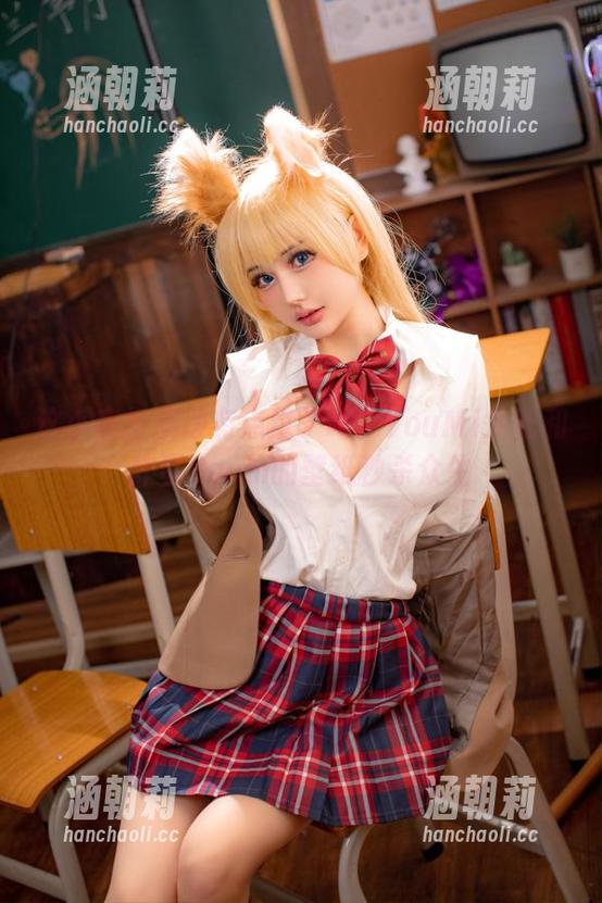 这小鹿扮演得有点过了吧？YouMi尤蜜和炸蛋Boom的壁纸秒杀众生