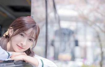 再次更新王羽杉的泳装，让我思绪有点乱了