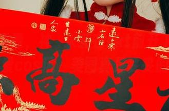 穿越成偶像，神沢永莉在ckt前开卫衣里的可爱cos风，美图真是妥妥的！