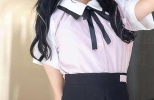 秀人网 – 夏诗雯Sally的学妹美图：私房搭配，我看得也有点脸红