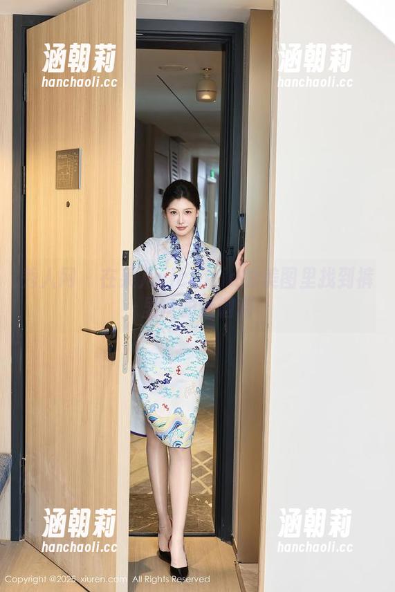 秀人网-果儿victoria 秀人网 - 在果儿victoria的美图里找到裤里丝的新调调