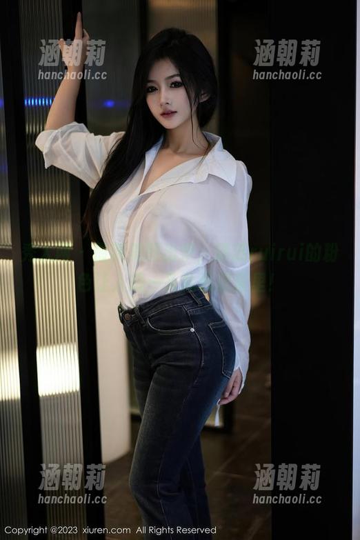 秀人网 - 最新美图出炉，瑞瑞ruirui的粉色让人想一头扎进甜蜜里！