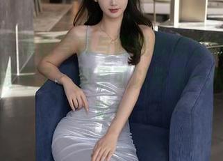 秀人网 – 黑色写真与谢晚晚的定制嘲讽，依旧脱离不了‘如果可以再来一次’的感觉！