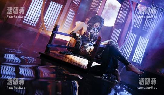秋和柯基 秋和柯基的写真:当黑暗圣诞遇上调皮色彩,简单粗暴却让人眼前一亮