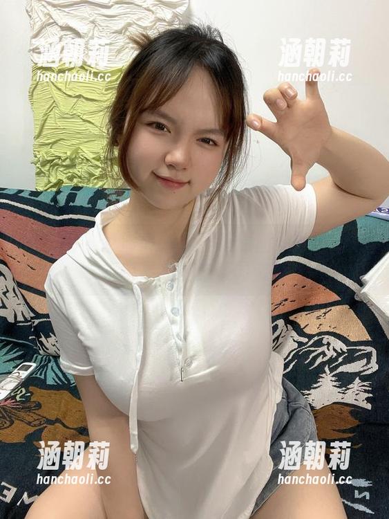 葱油饼er 微密圈 - 葱油饼er的圣诞原图:如何在壁纸中寻找些许奇异滋味