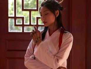 蜜桃社 – 快来探班铃木女神的新图库！这次我保证不会带着滤镜！