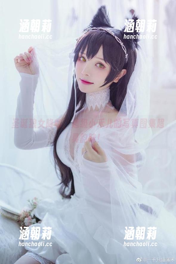 圣诞狼女降临，超级小禾儿的写真图集超具韵味！