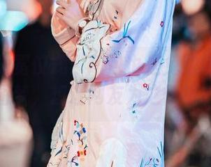 修女的加冕仪式：阿包也是兔娘编织的美图梦，想让网友为之惊艳！